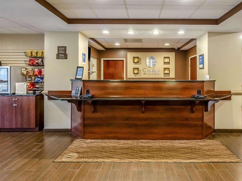 Comfort Inn & Suites Christiansburg I-81 Zewnętrze zdjęcie