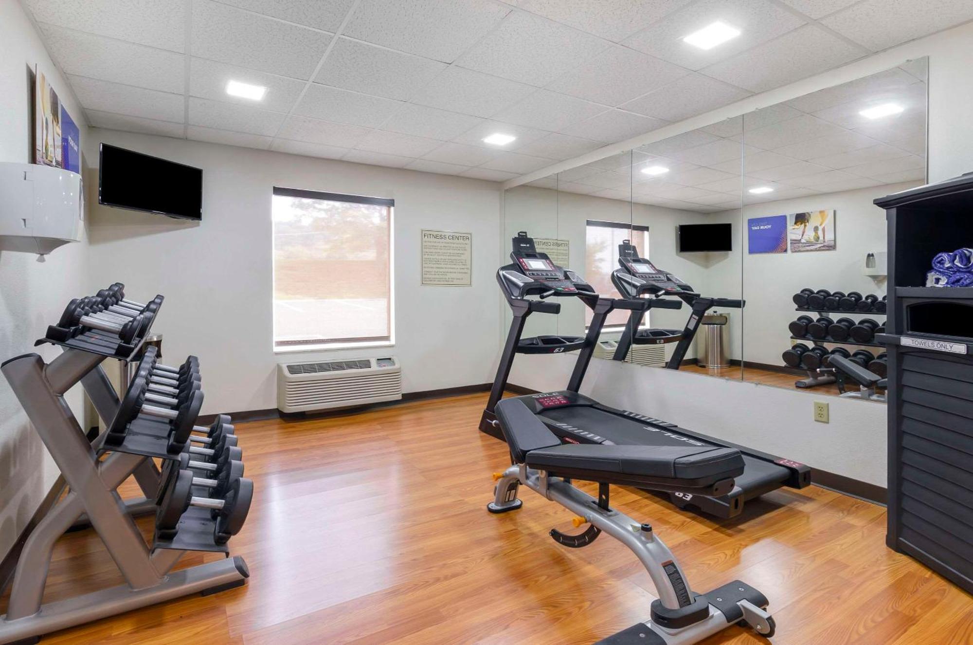 Comfort Inn & Suites Christiansburg I-81 Zewnętrze zdjęcie