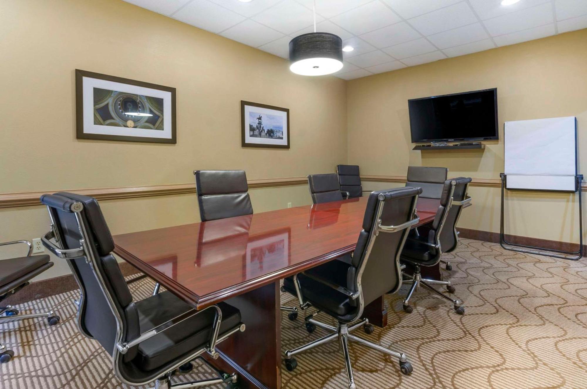Comfort Inn & Suites Christiansburg I-81 Zewnętrze zdjęcie