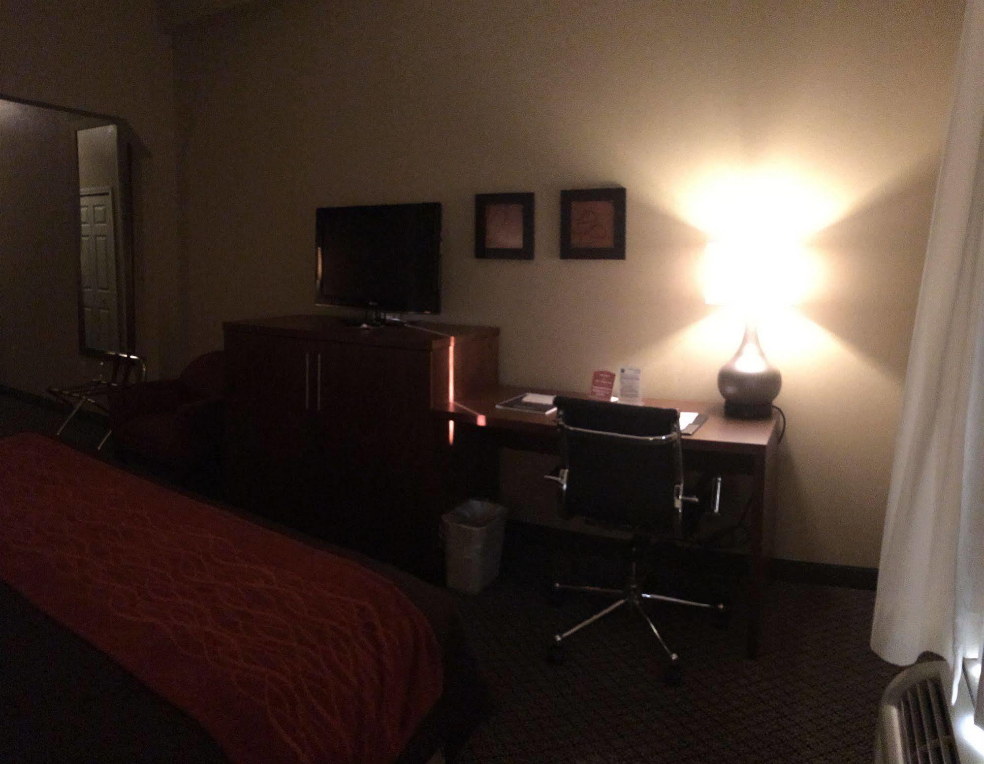 Comfort Inn & Suites Christiansburg I-81 Zewnętrze zdjęcie