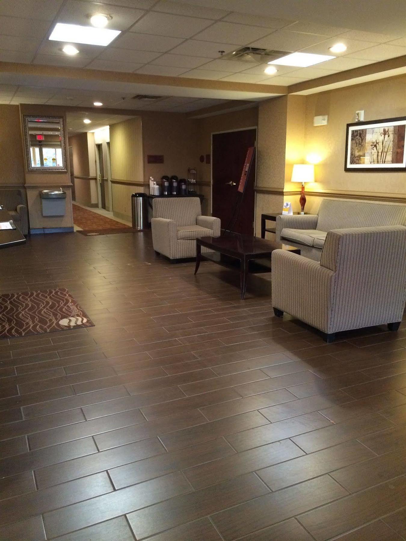 Comfort Inn & Suites Christiansburg I-81 Zewnętrze zdjęcie