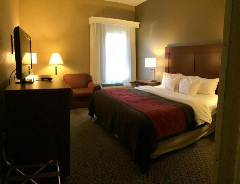 Comfort Inn & Suites Christiansburg I-81 Zewnętrze zdjęcie